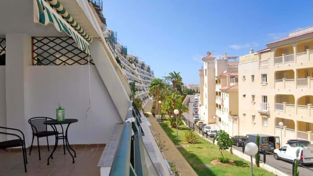 apartment for sale in benalmadena