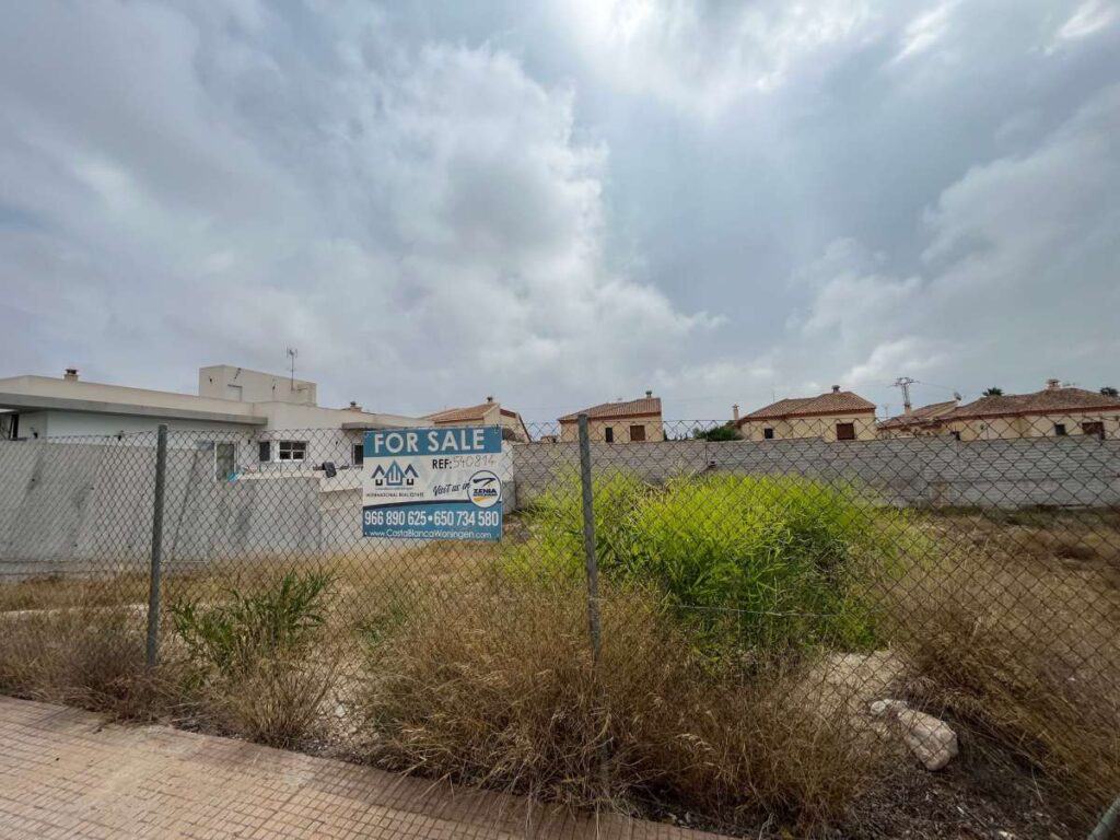 EP1043-plot for sale in san fulgencio