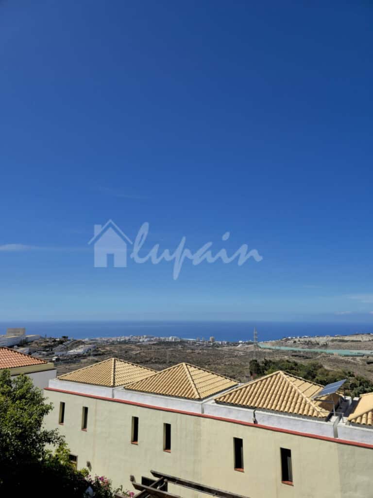 Townhouse for sale in chayofa