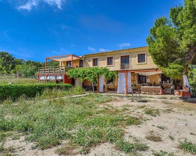 Country House for Sale in Relleu