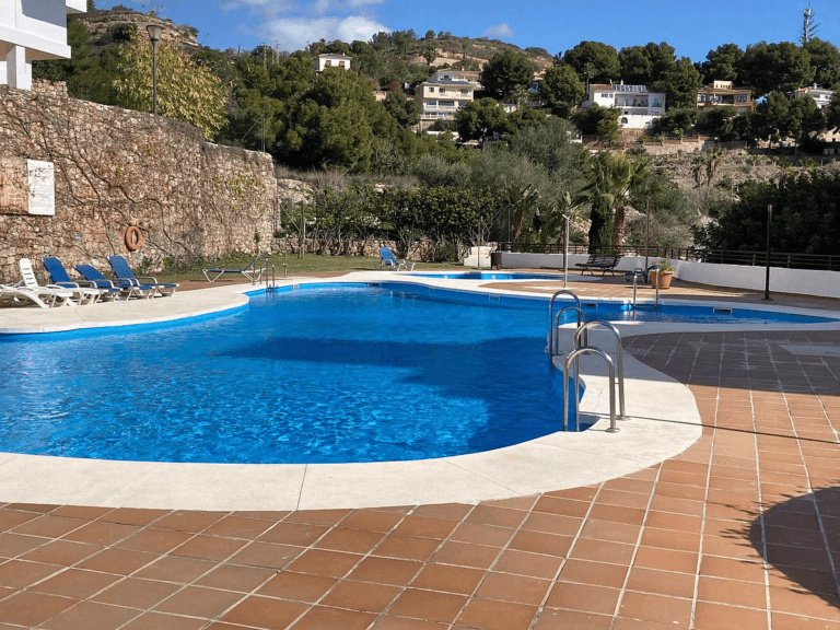 Apartment for Rental in La Herradura