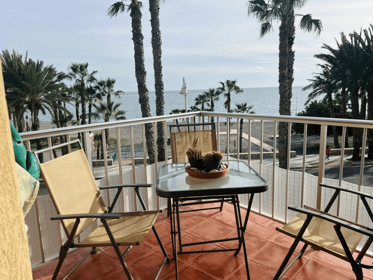 Apartment for Rental in Almuñécar