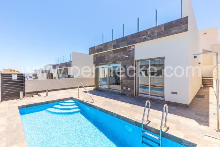 Villa for Sale in Orihuela Costa