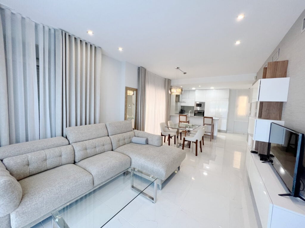 Villa for sale in Orihuela