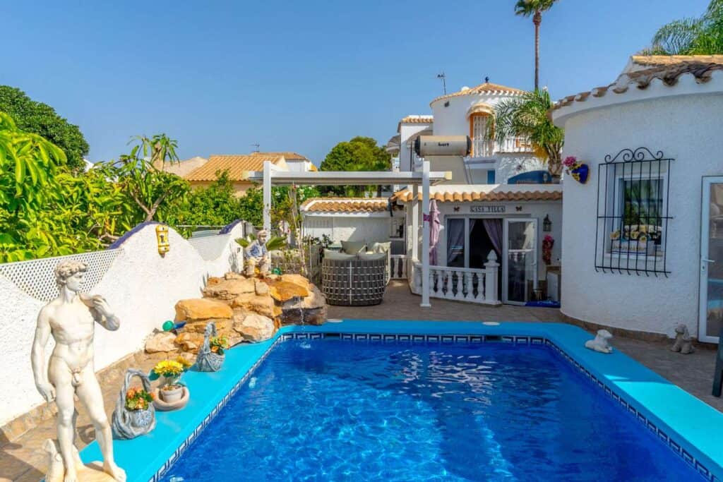 Villa for Sale in Orihuela