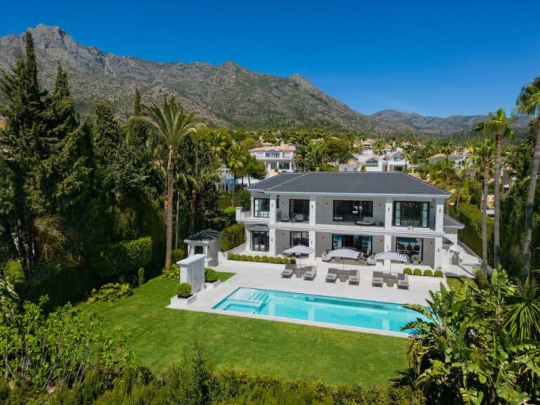 Villa for sale in Marbella