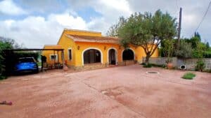 villa for  in