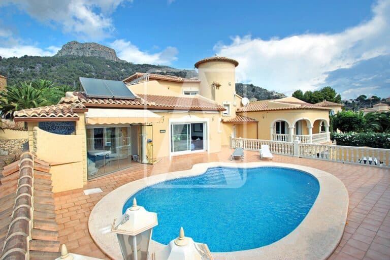 Villa for Sale in Calpe