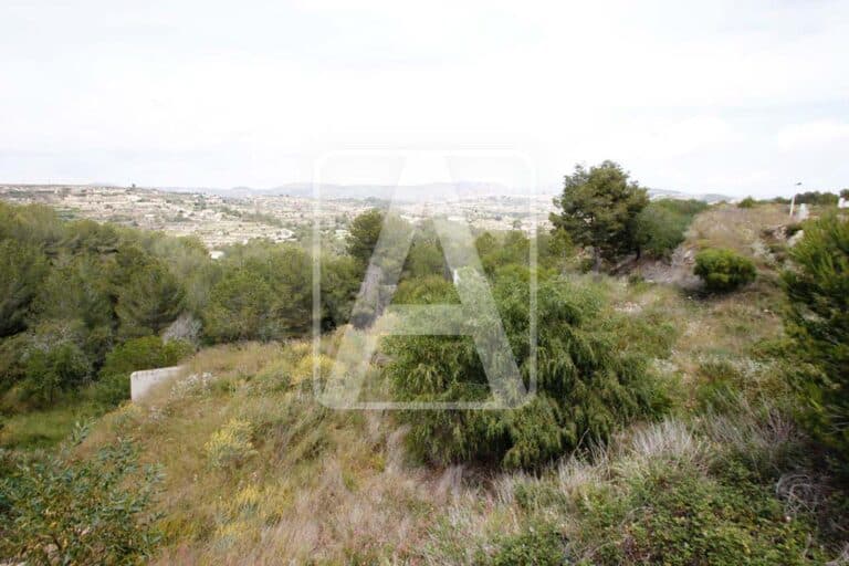 Plot for Sale in Moraira