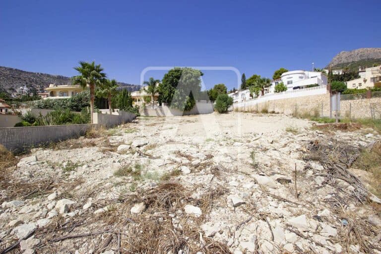 Plot for Sale in Calpe