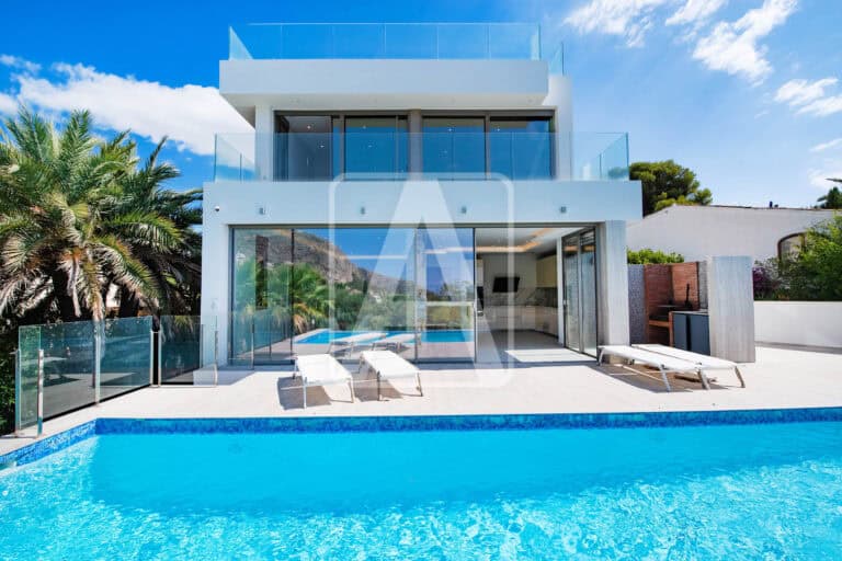 Villa for Sale in Calpe