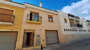 villa for  in