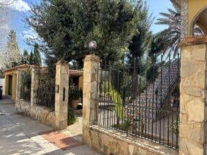 Villa for Long Term Rental in Denia