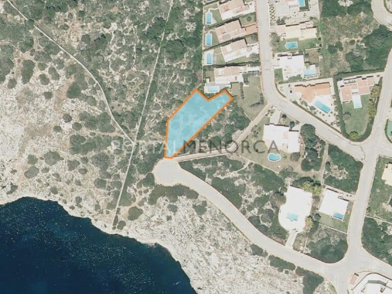 Plot for Sale in Sant Climent