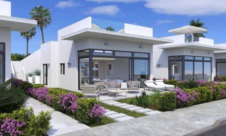 Villa for Sale in Alhama de Murcia