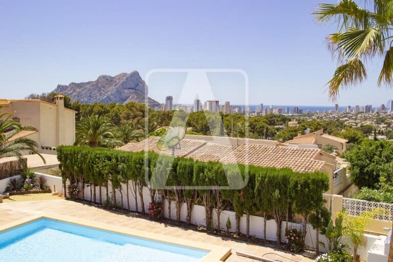  Alicante