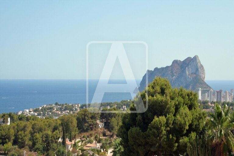  Alicante