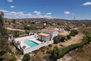  Almeria