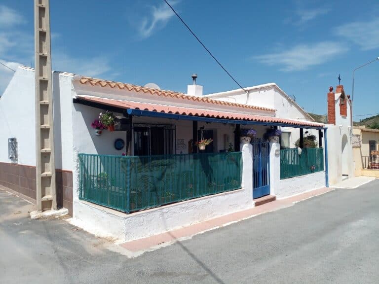 country house for Sale in Seron
