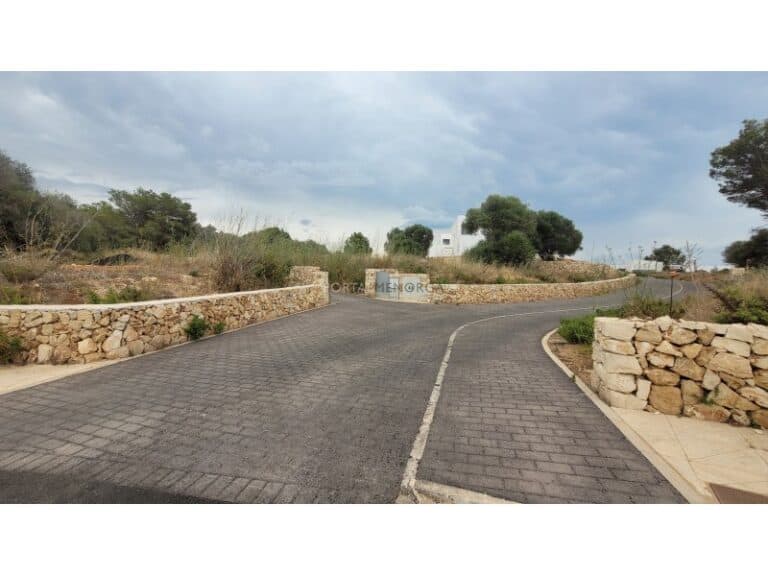 Plot for Sale in Platja Sant Tomas