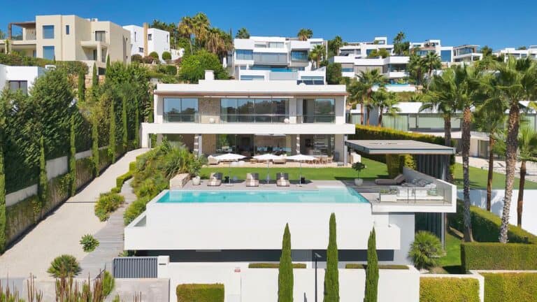 villa for Sale in Benahavis