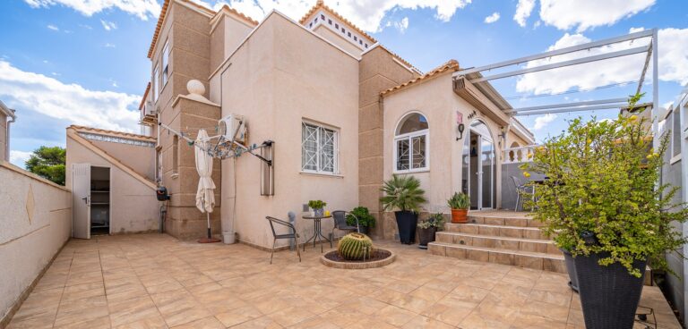 Town House for Sale in Torrevieja
