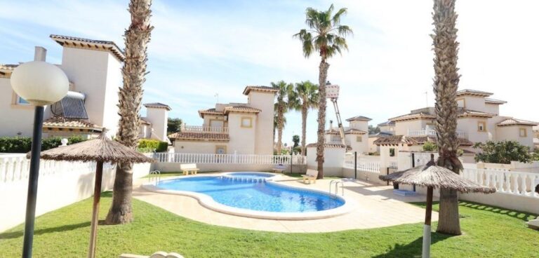  Alicante