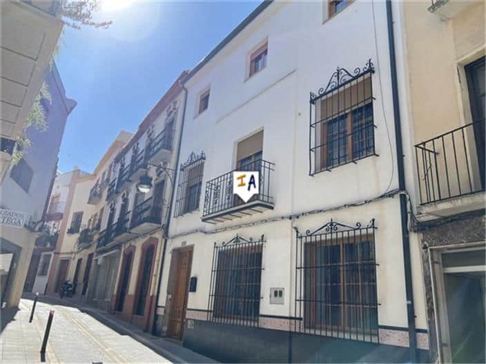 Town House for Sale in Alcaudete