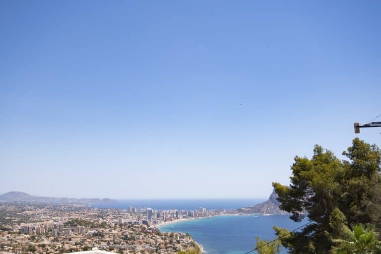  Alicante