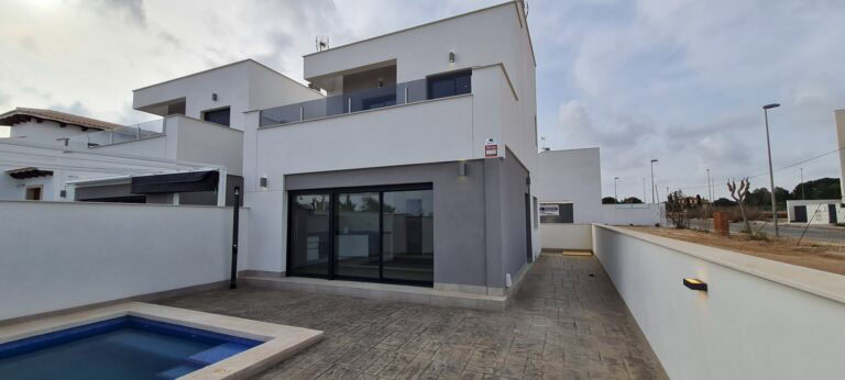 Villa for Sale in Orihuela Costa