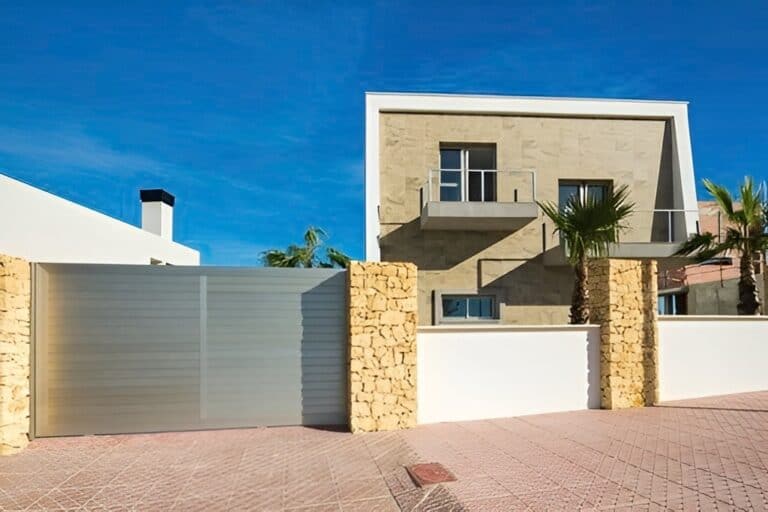Villa for Sale in Rojales