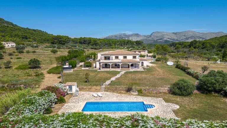 Country House for Sale in Jalón Valley