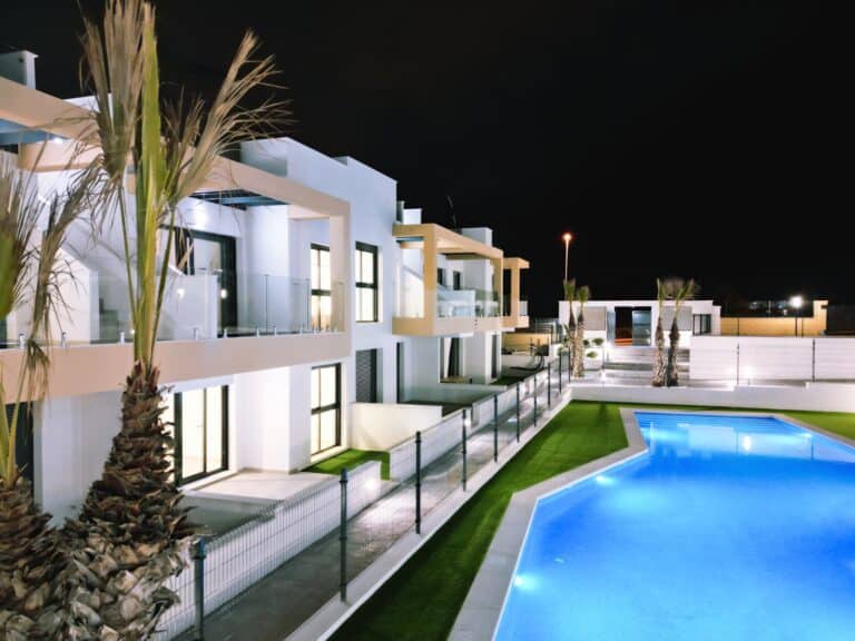 Alicante