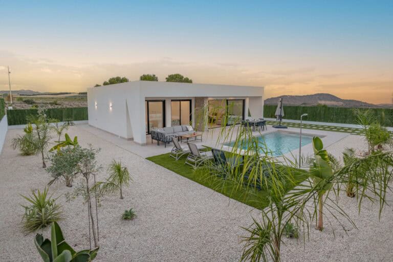 Villa for Sale in Calasparra