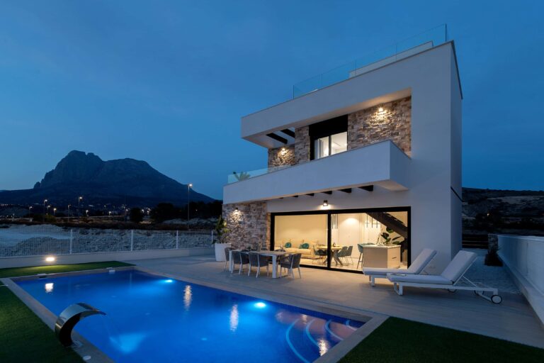  Alicante