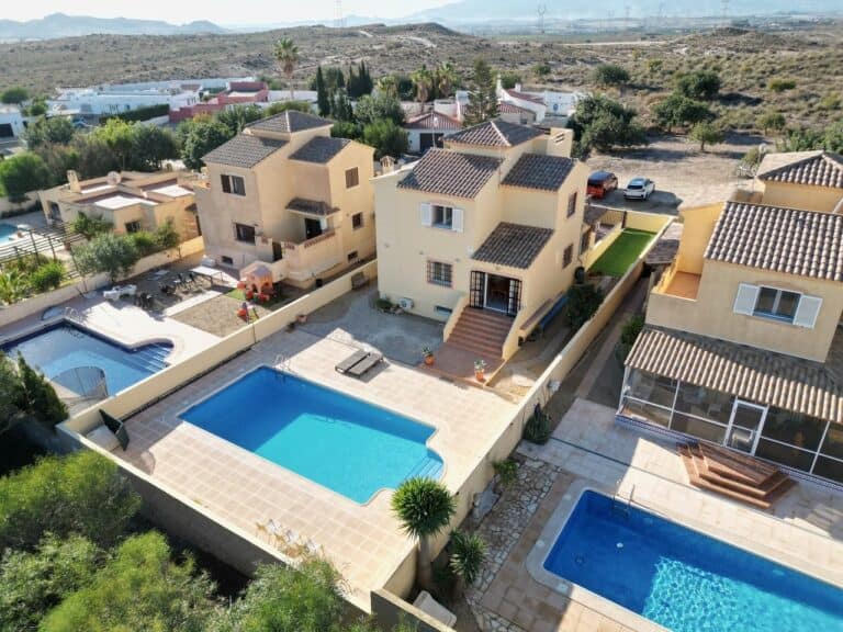  Almeria