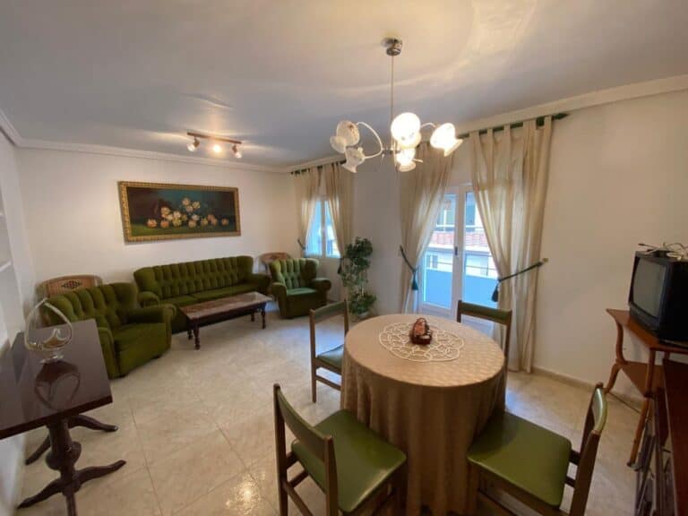Apartment for sale in Alicante