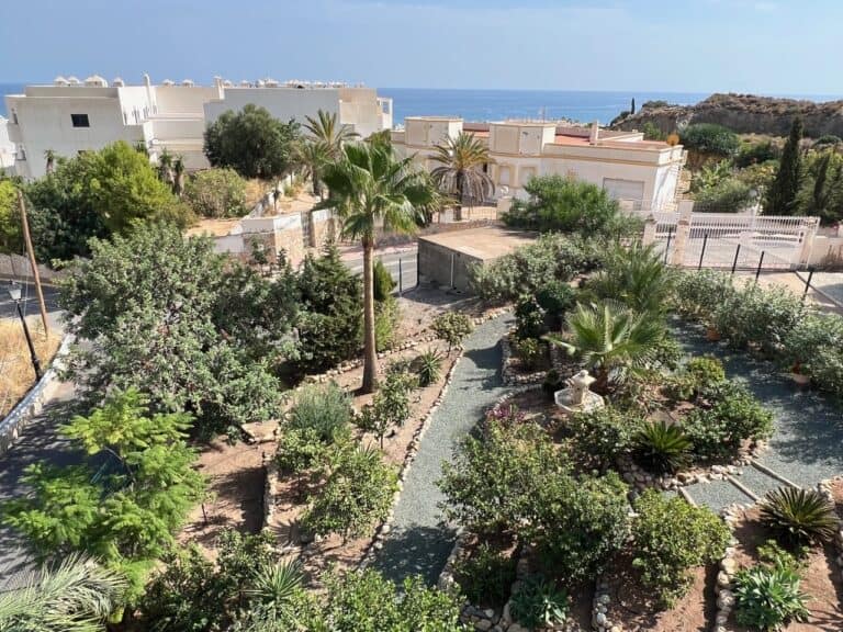  Almeria