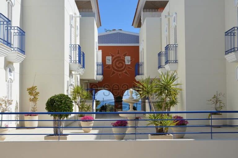  Almeria