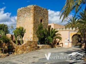  Almeria