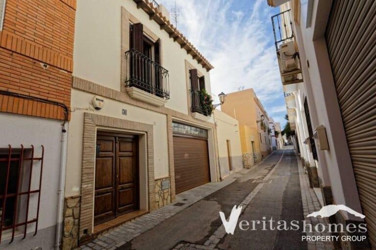Town House for Sale in Vera
