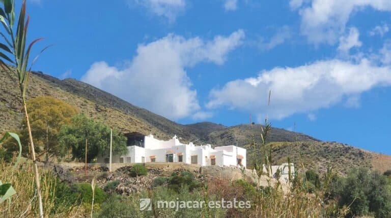 Villa for Sale in Carboneras