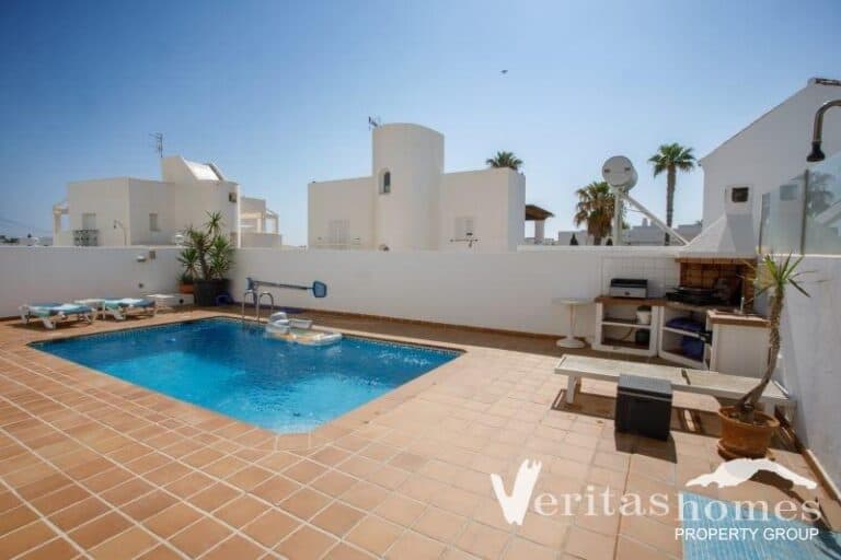  Almeria